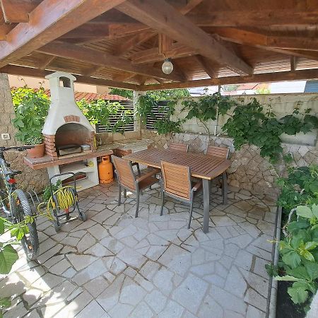 Apartments Fran I Baska  Luaran gambar