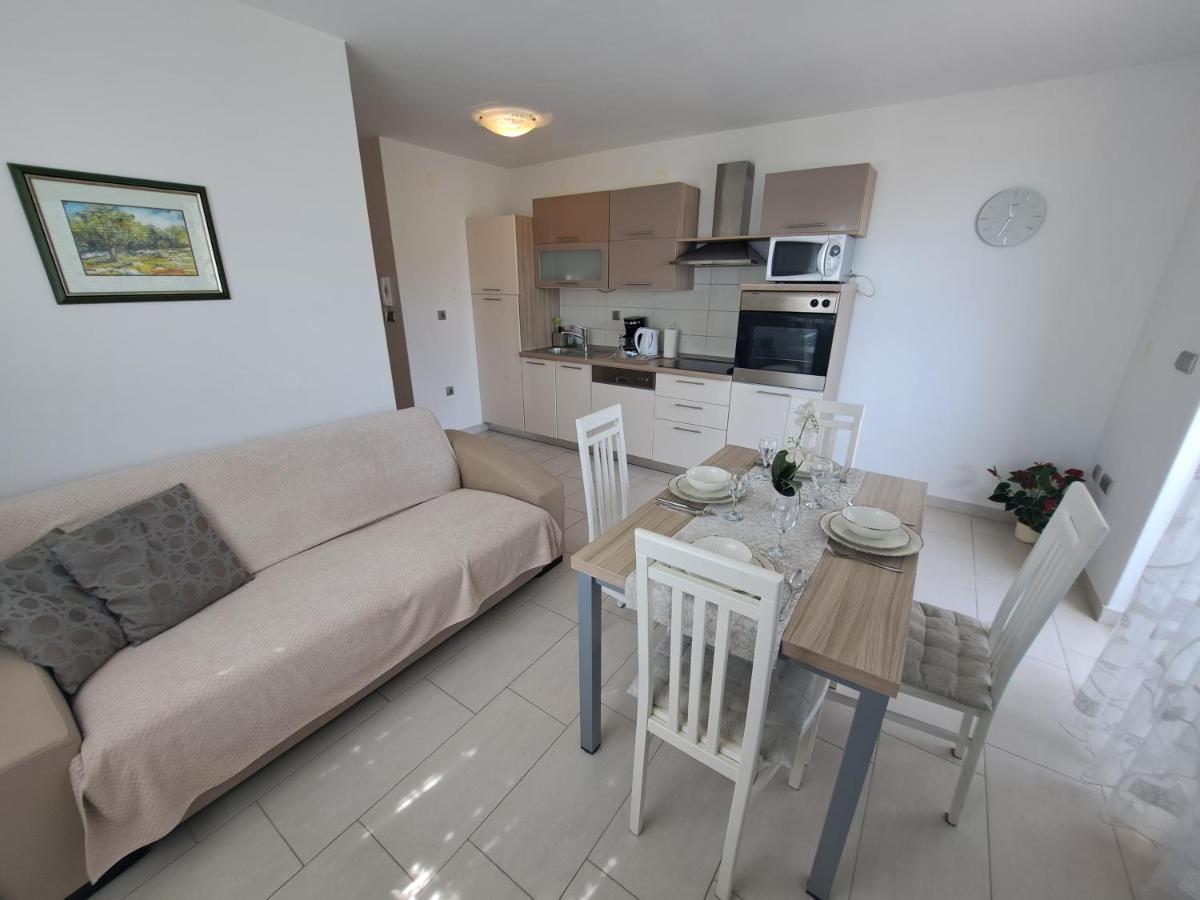 Apartments Fran I Baska  Luaran gambar