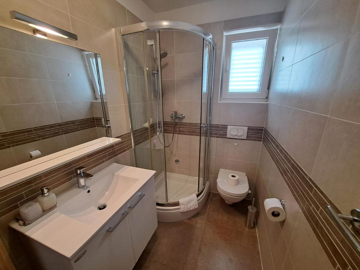 Apartments Fran I Baska  Luaran gambar