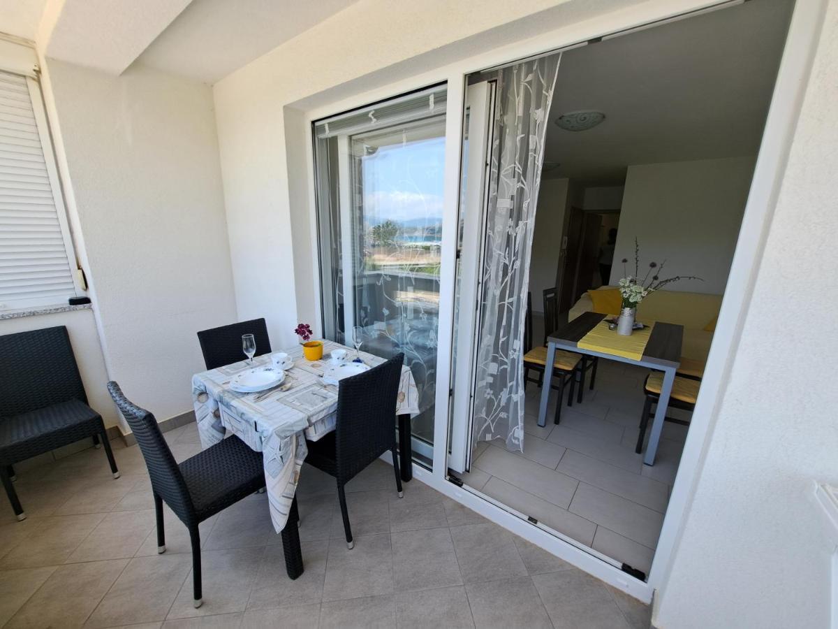 Apartments Fran I Baska  Luaran gambar